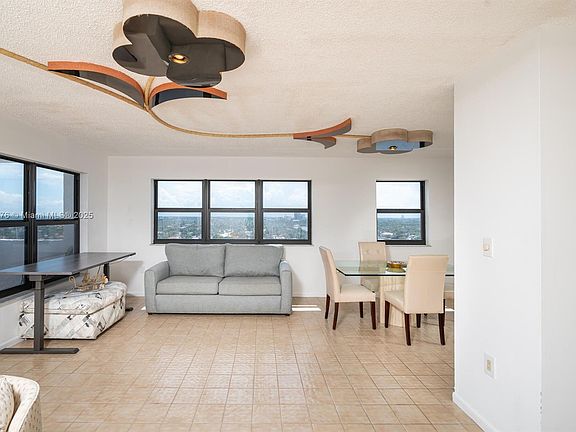 3rd image of 1201 S Ocean Dr APT 1911N