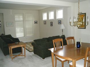 1796 14th Ave NE, Issaquah, WA 98029