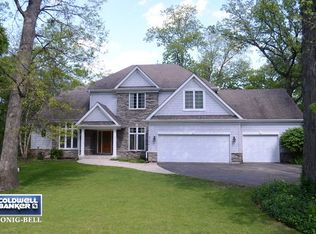 6918 Catalpa Ct, Spring Grove, IL 60081