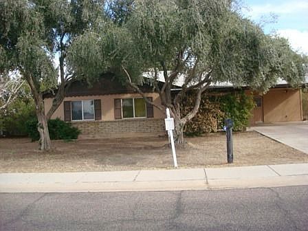2nd image of 1752 N Kadota Ave