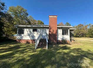 1016 E Arch St, Lancaster, SC 29720