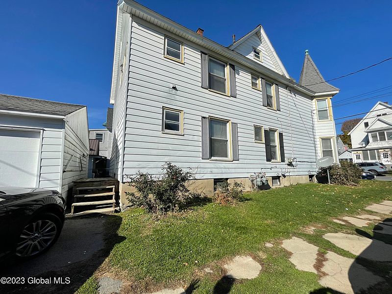 4th image of 48 Arnold Avenue