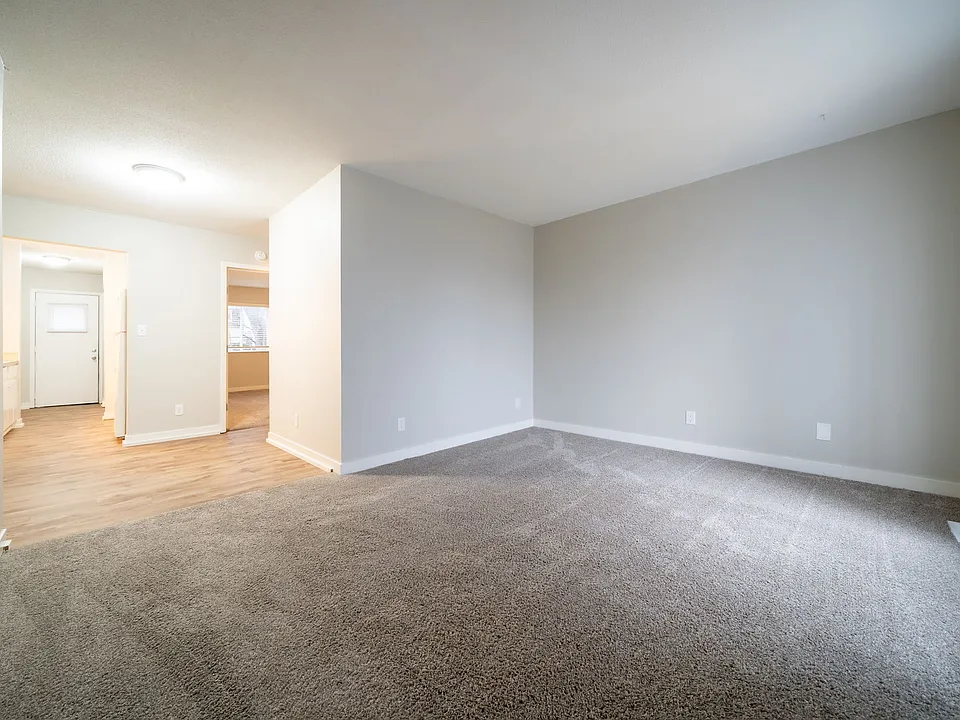 6-web-or-mls-1640-franklin-ave_03312025