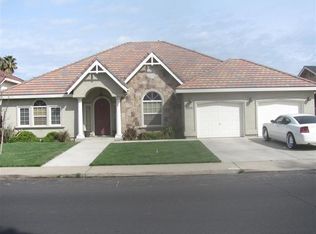 2305 Glasgow Dr, Ceres, CA 95307