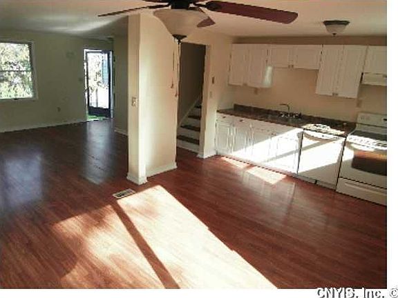 3rd image of 8346 Datum Ln