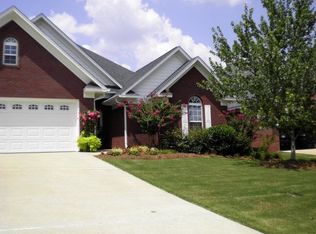 723 Berry Ln, Auburn, AL 36830