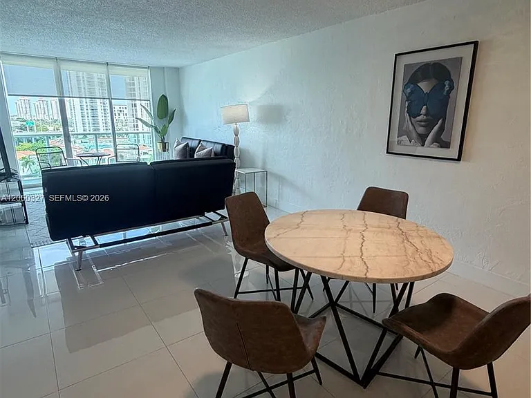 19390 Collins Ave #1007 — Photo 4