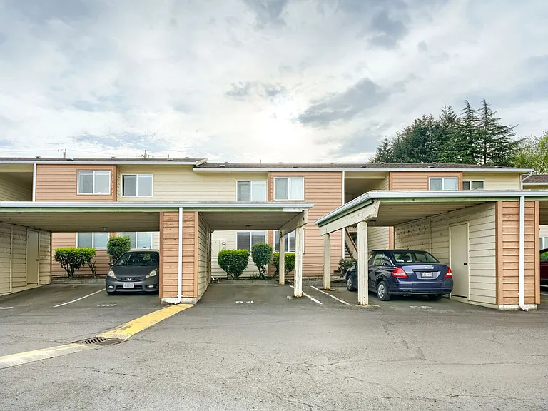 23613 112th Ave SE #J103 — Photo 2
