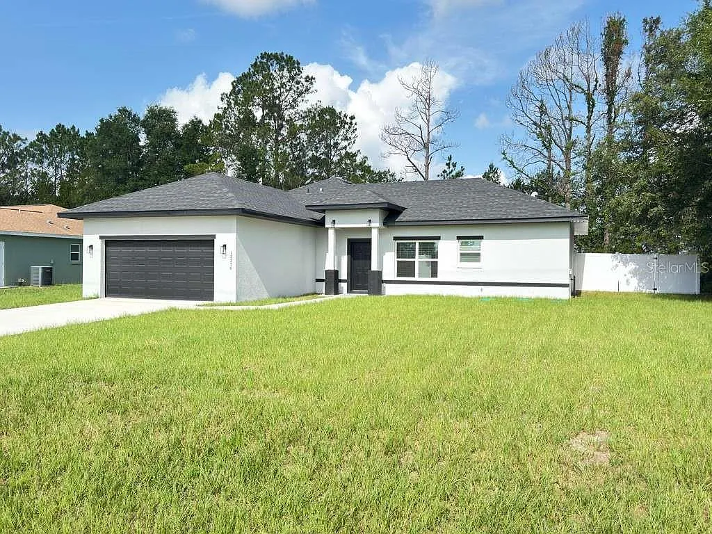 4 bed, 2.0 bath, 1660 sqft, $2,050 — Photo 4