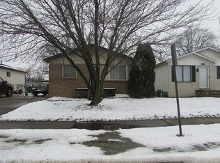 21275 Vermander Ave, Clinton Township, MI 48035