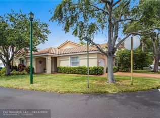 1505 S Trafalgar Cir, Hollywood, FL 33020