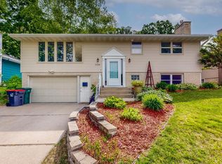 2326 11th Ave NW, Rochester, MN 55901