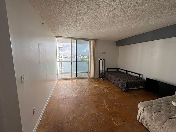 4th image of 5077 NW 7th St Penthouse 4-1604