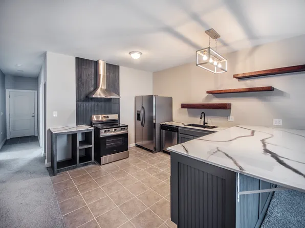217 E 19th St #5, Wellington, KS 67152
