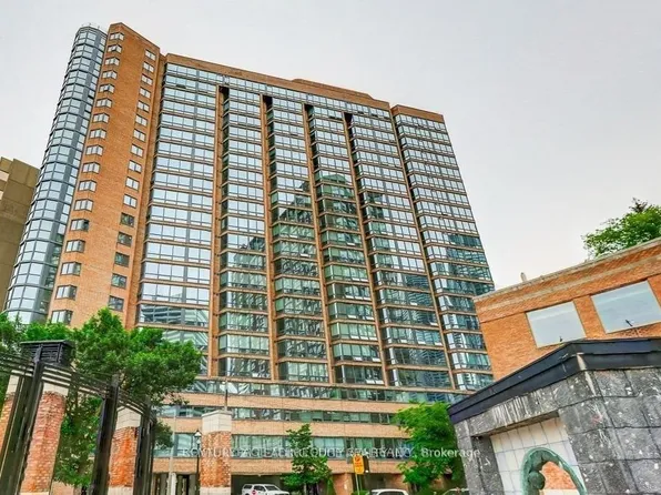 1055 Bay St #407, Toronto, ON M5S 3A3