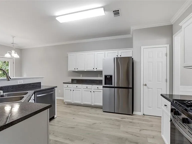 2531 Fieldview Way — Photo 3