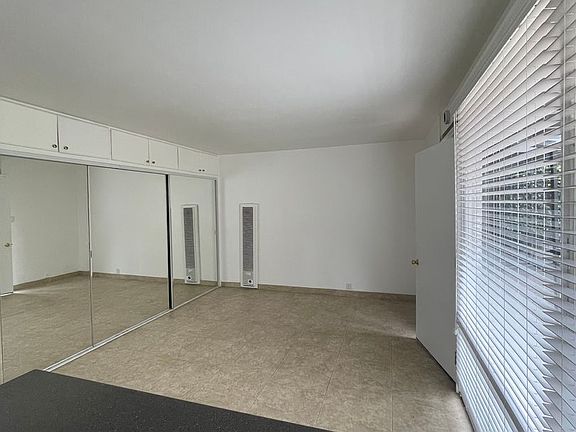 4th image of 231 Belmont Ave APT 11