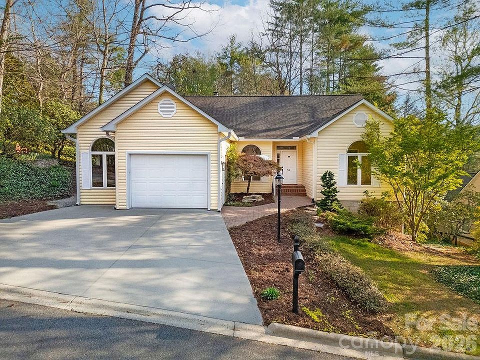 1st image of 54 Wintergreen Dr