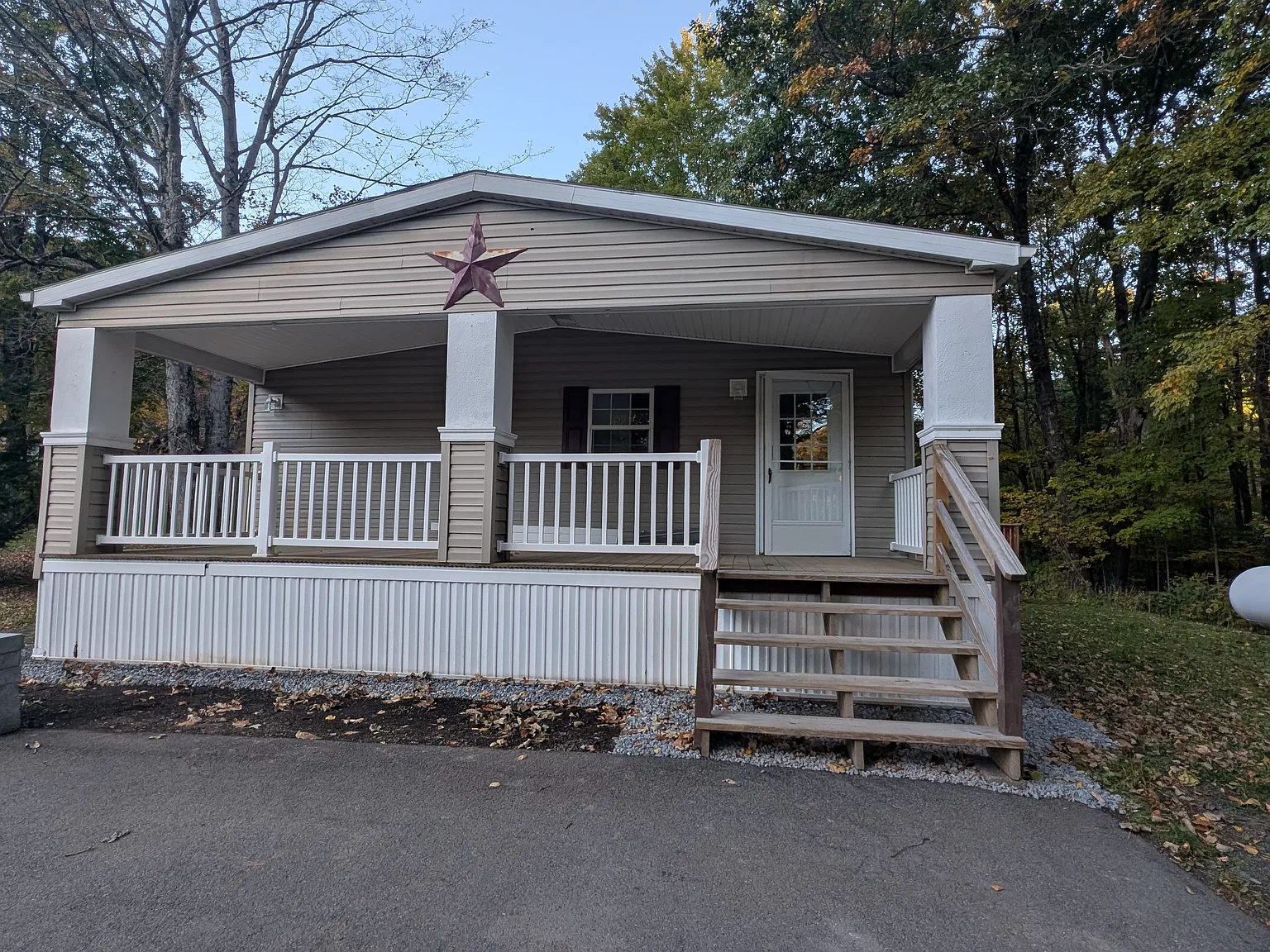 3 bed, 1680 sqft, $2,750 — Photo 2