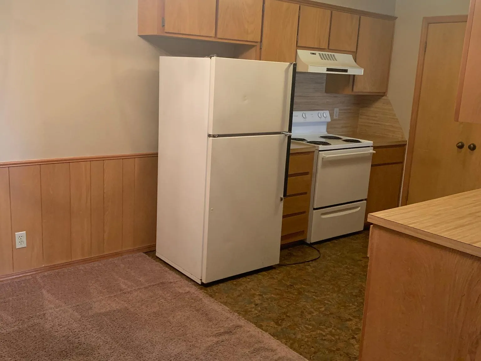 2704 Shoreridge Ave — Photo 2