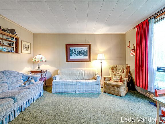 3rd image of 9697 S Colonial Dr