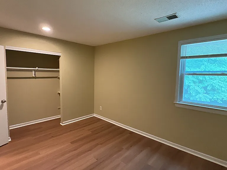 2815 Eaton St — Photo 7