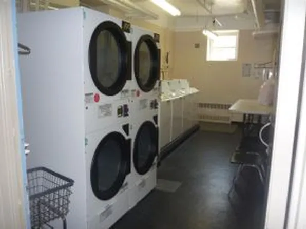 2711 Avenue X image 1 of 11