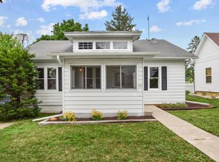 314 N Grove St, Barneveld, WI 53507