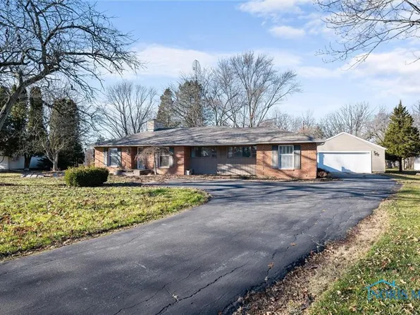 240 Kettenring Dr, Defiance, OH 43512