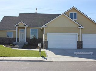 8521 W 9th Ave, Kennewick, WA