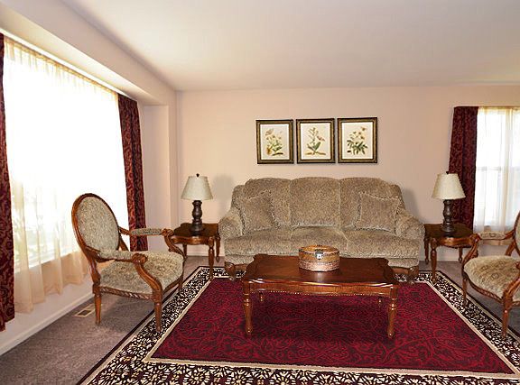 3rd image of 1001 Cotherstone Pl