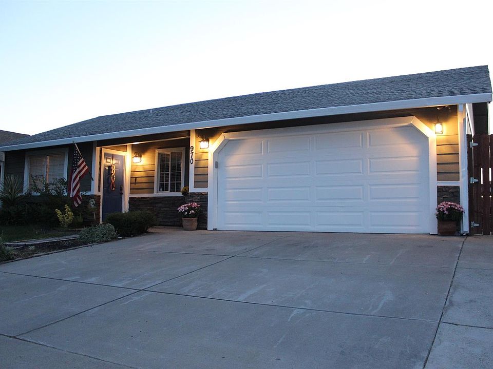 1st image of 970 Emerald Vista Dr