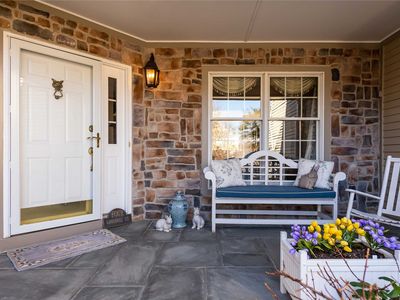 4 Cardinal Ct, Glen Cove, NY, 11542