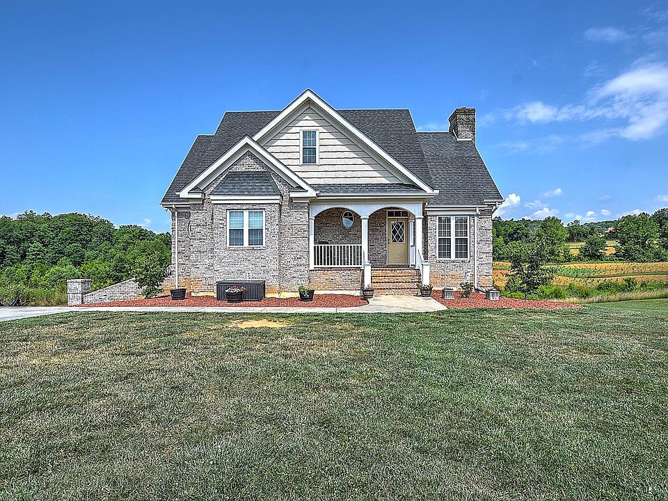 1st image of 150 Lake View Estates Dr