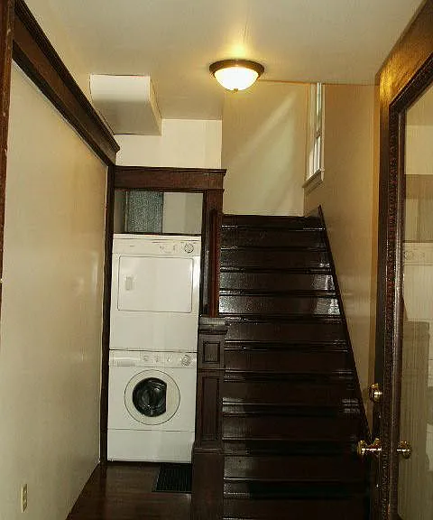 711 W 7th St #B — Photo 3