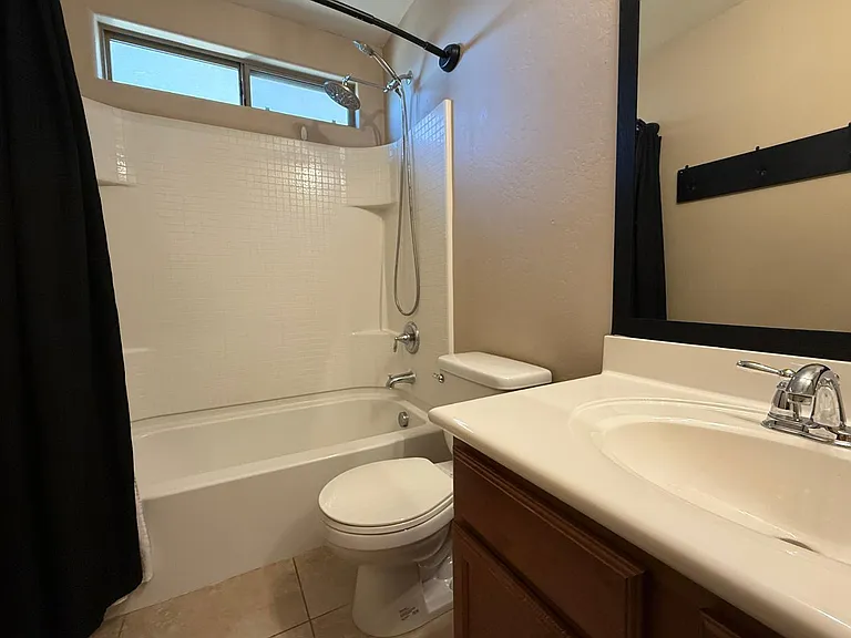 4533 S 236th Dr — Photo 23