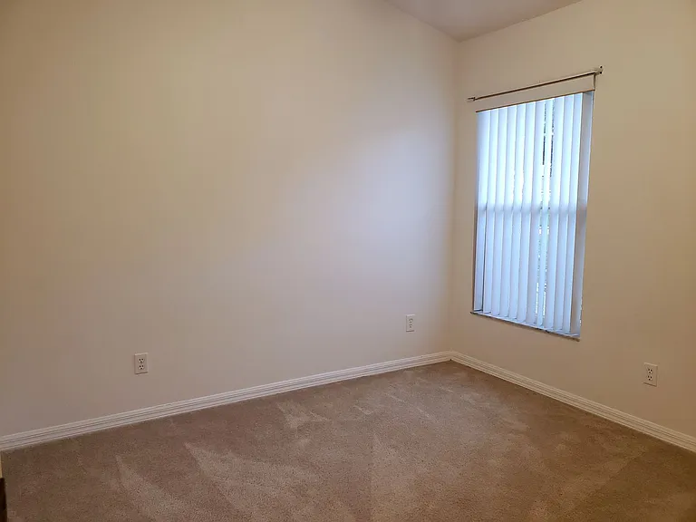 1612 Sweetwater West Cir — Photo 26