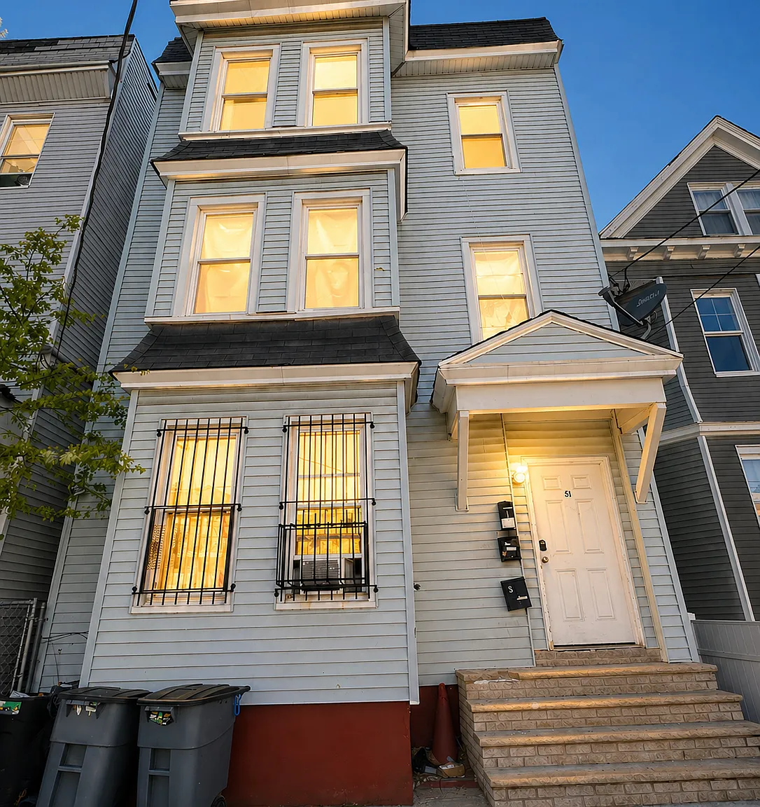 3 bed, 1000 sqft, $2,250 — Photo 1