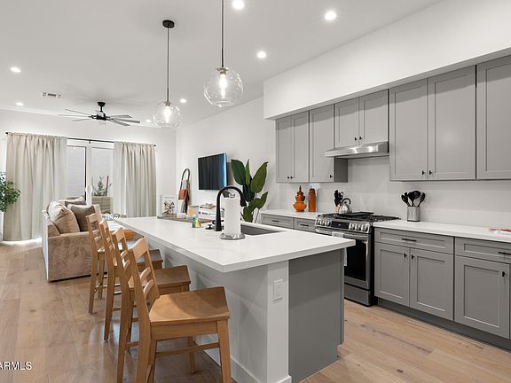 3rd image of 5151 N 13TH Place #7