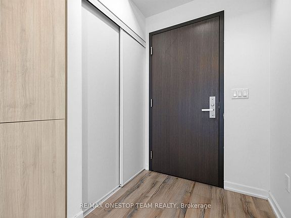 3rd image of 52 Forest Manor Rd #707