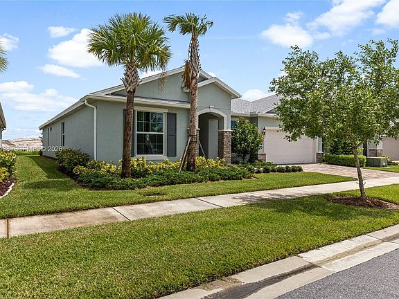 3rd image of 10407 SW Captiva Dr