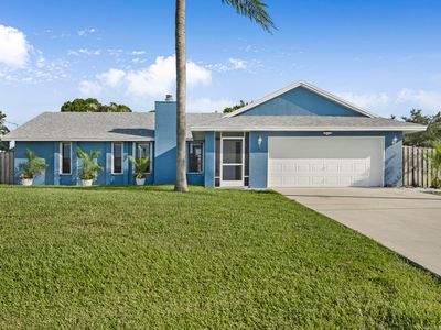 862 SE Atlantus Avenue, Port Saint Lucie, FL, 34983