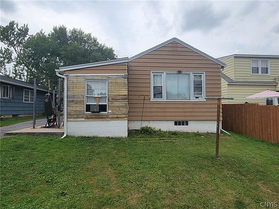 5th image of 202 Darlington Rd E
