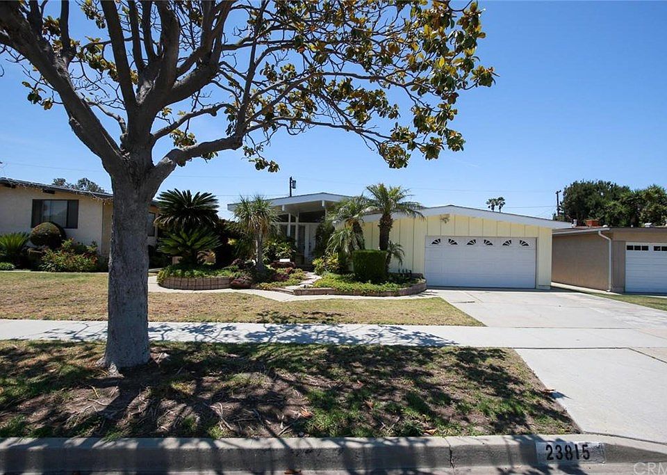 1st image of 23815 Fulmar Ave