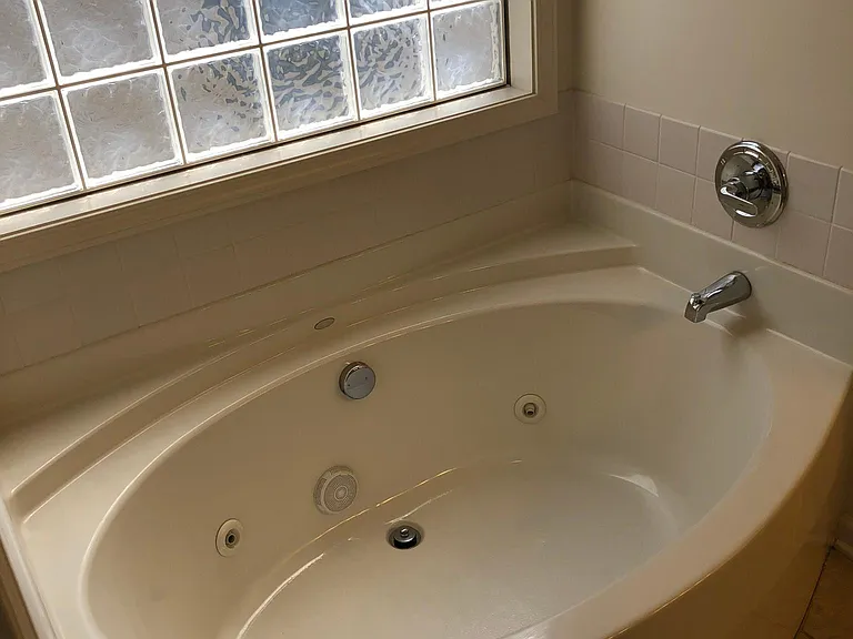 457 Lanarkshire Pl — Photo 28