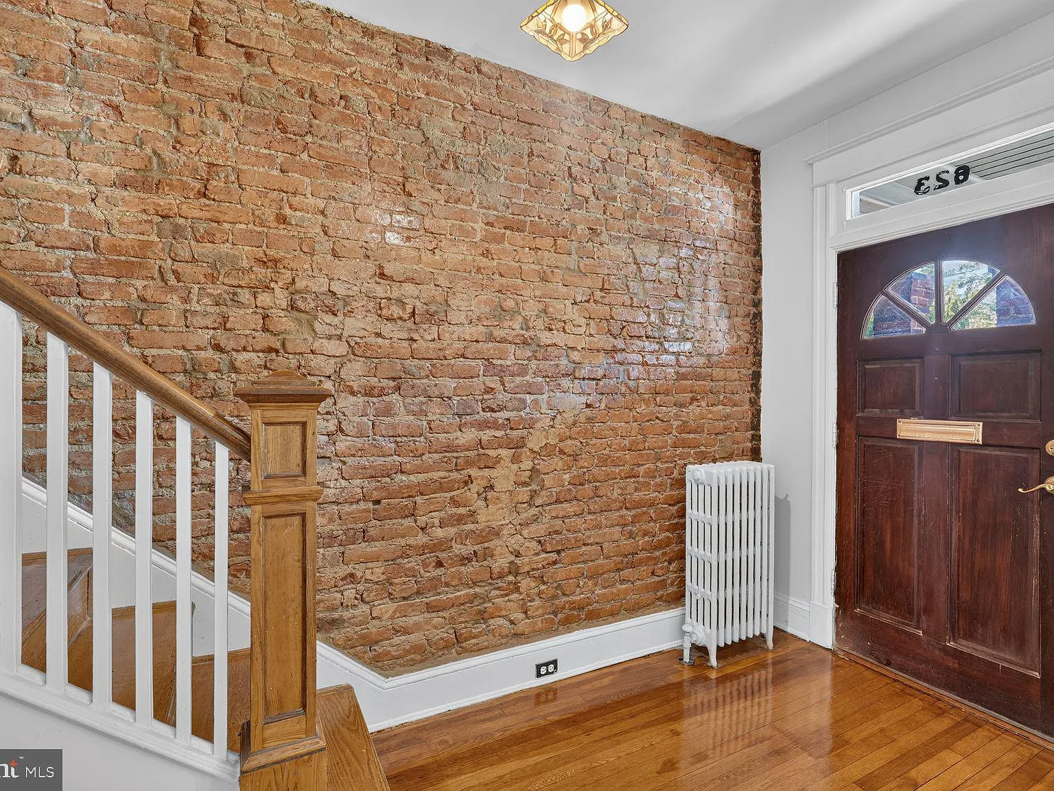 3 bed, 1.5 bath, 1487 sqft, $2,850 — Photo 1