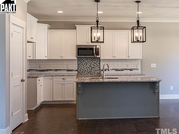 2nd image of 6112 Wild Cherry Ln
