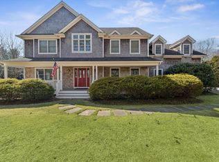 50 Old Meeting House Rd, Quogue, NY 11959