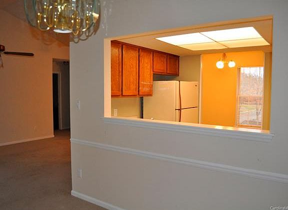 3rd image of 5206 Amity Springs Dr #5206