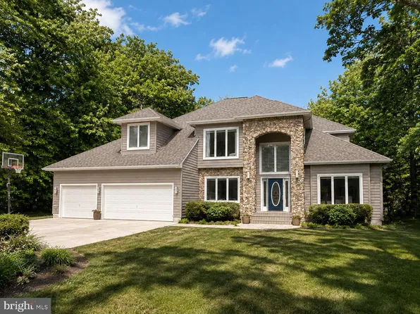 14 Fairway Is, Grasonville, MD 21638